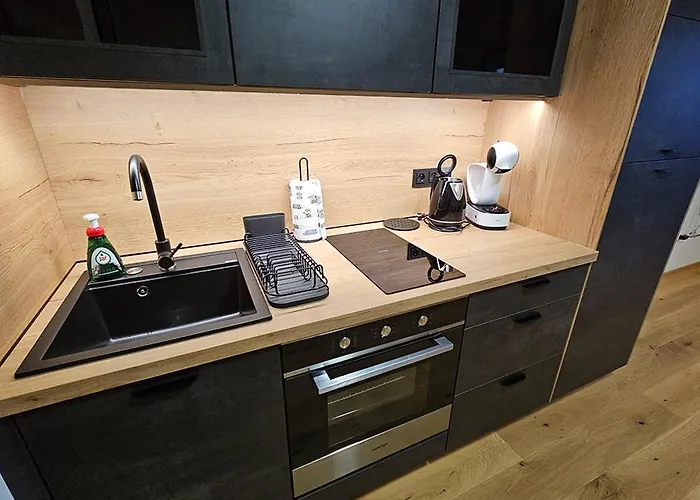 Deluxe S Moznosti Wellness 4 By Alkatravel Apartment *
